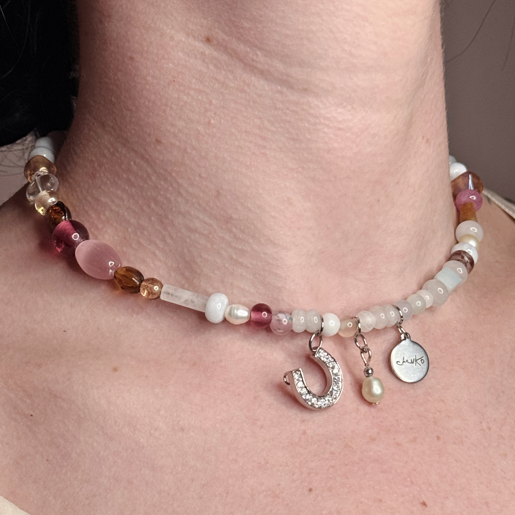 Pinky Horseshoe 16"